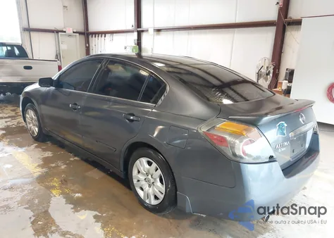 2009 Nissan Altima 2.5 S z USA, uszkodzony, nr VIN 1N4AL21EX9C109908